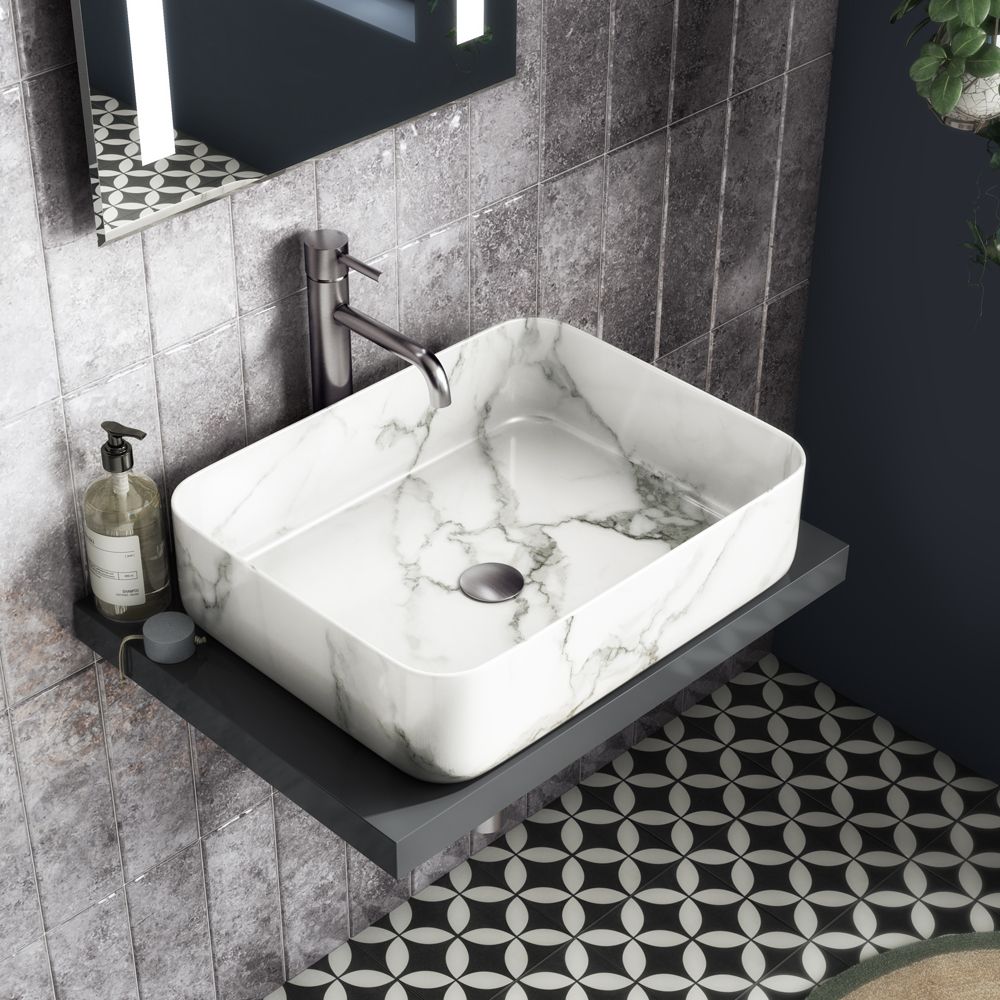 Pedestal Sink - Classic White
