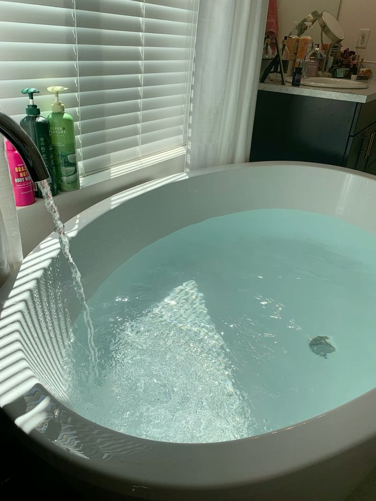 Whirlpool Bathtub - Luxury